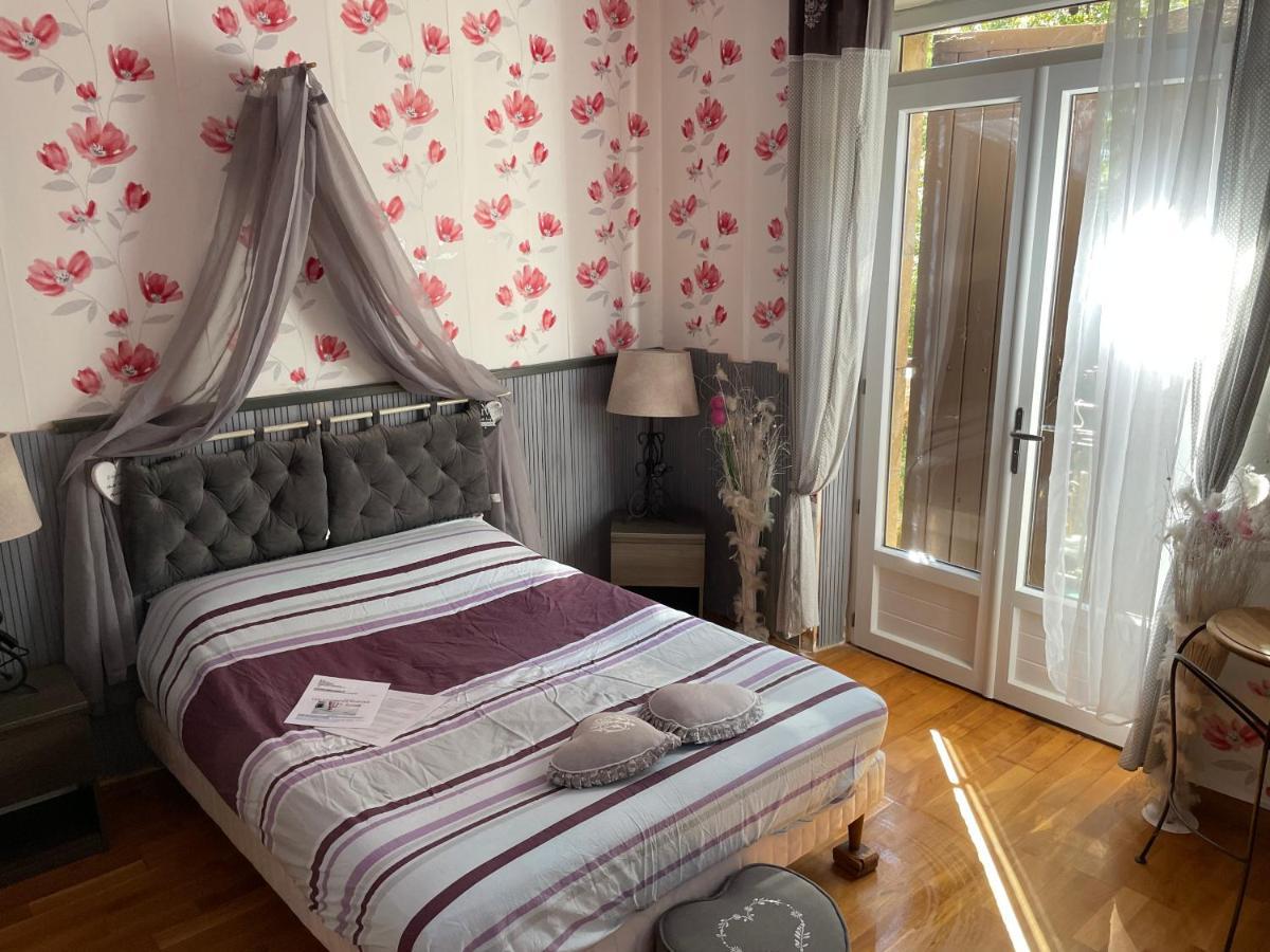 Les Chambres De Cathy Labastide-Murat ภายนอก รูปภาพ